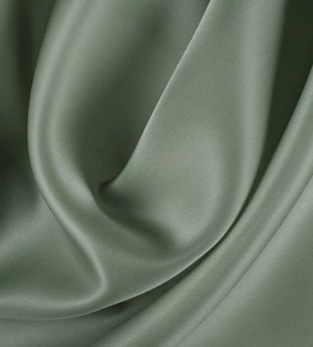 Нежно-зеленый